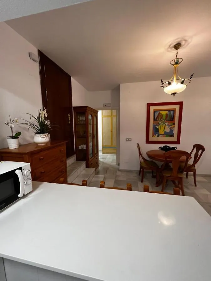 Synergy Apartment, 2 Bedroom, City Center By Namaste Elite Torremolinos Apartmán