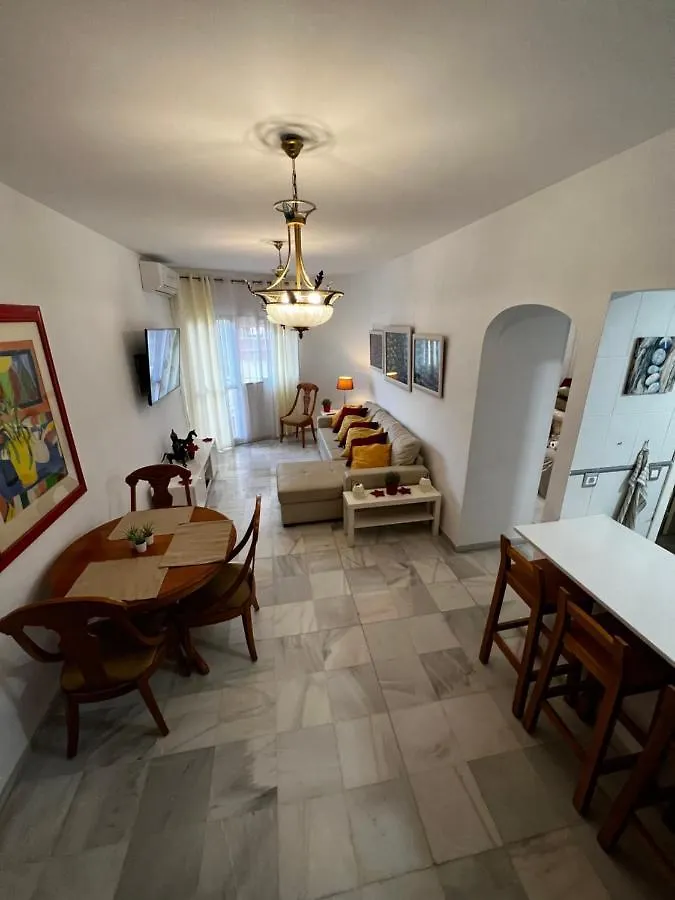 Synergy Apartment, 2 Bedroom, City Center By Namaste Elite Torremolinos Apartment